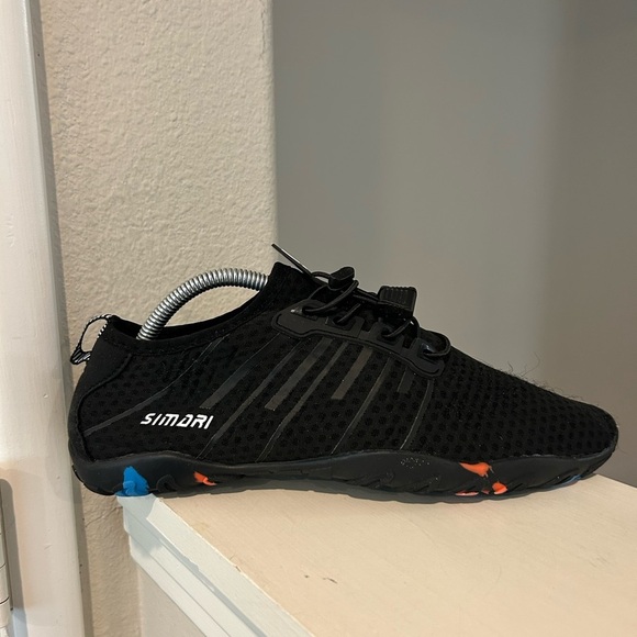 Simari Mens Sz 8 Womens Sz 10 Black Slip On Water Shoes Swim Diving Surf EU 41 - Picture 2 of 10